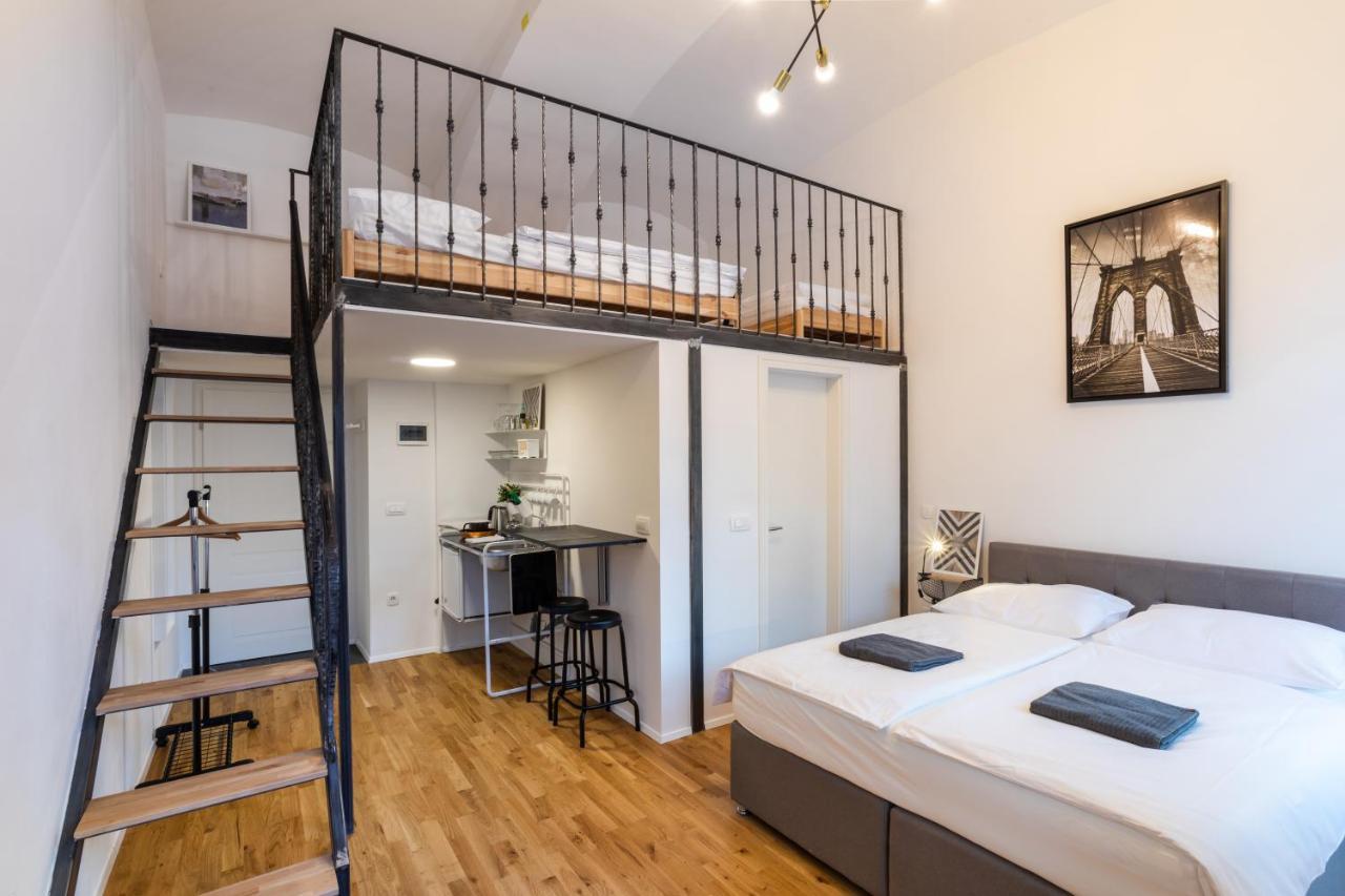 Rhino Apartments Любляна Екстер'єр фото